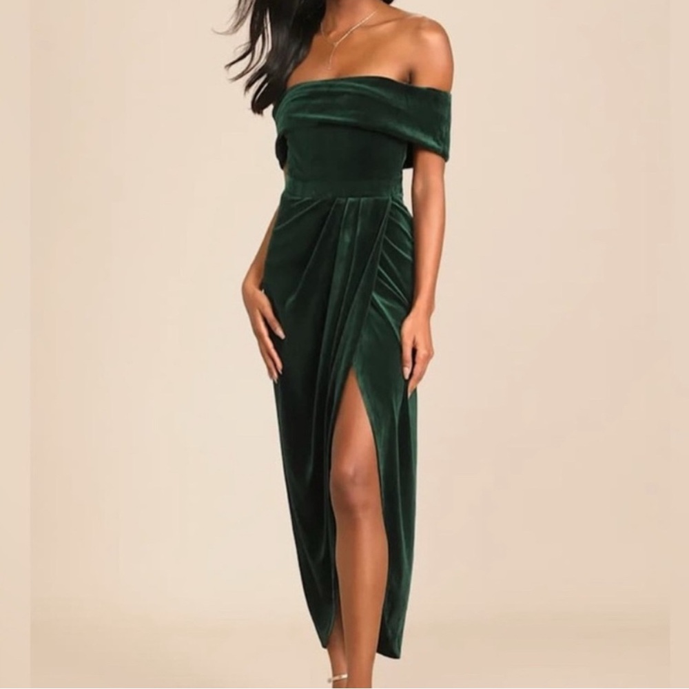 Lulu's Off Shoulder Dark Green Velvet Dress Small Formal